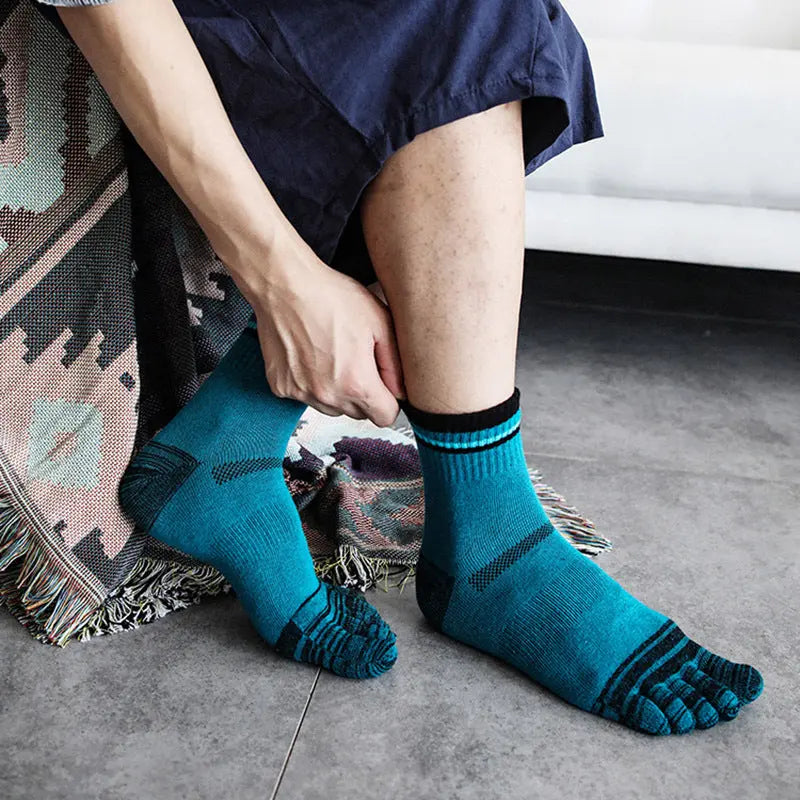 Stripes Black Sports Toe Socks Gift Box