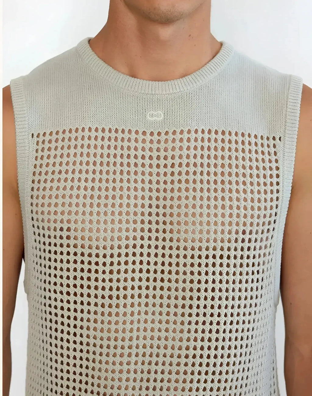 2EROS Miami singlet grey light gray knitted sleeveless top with round neckline and perforated front pattern