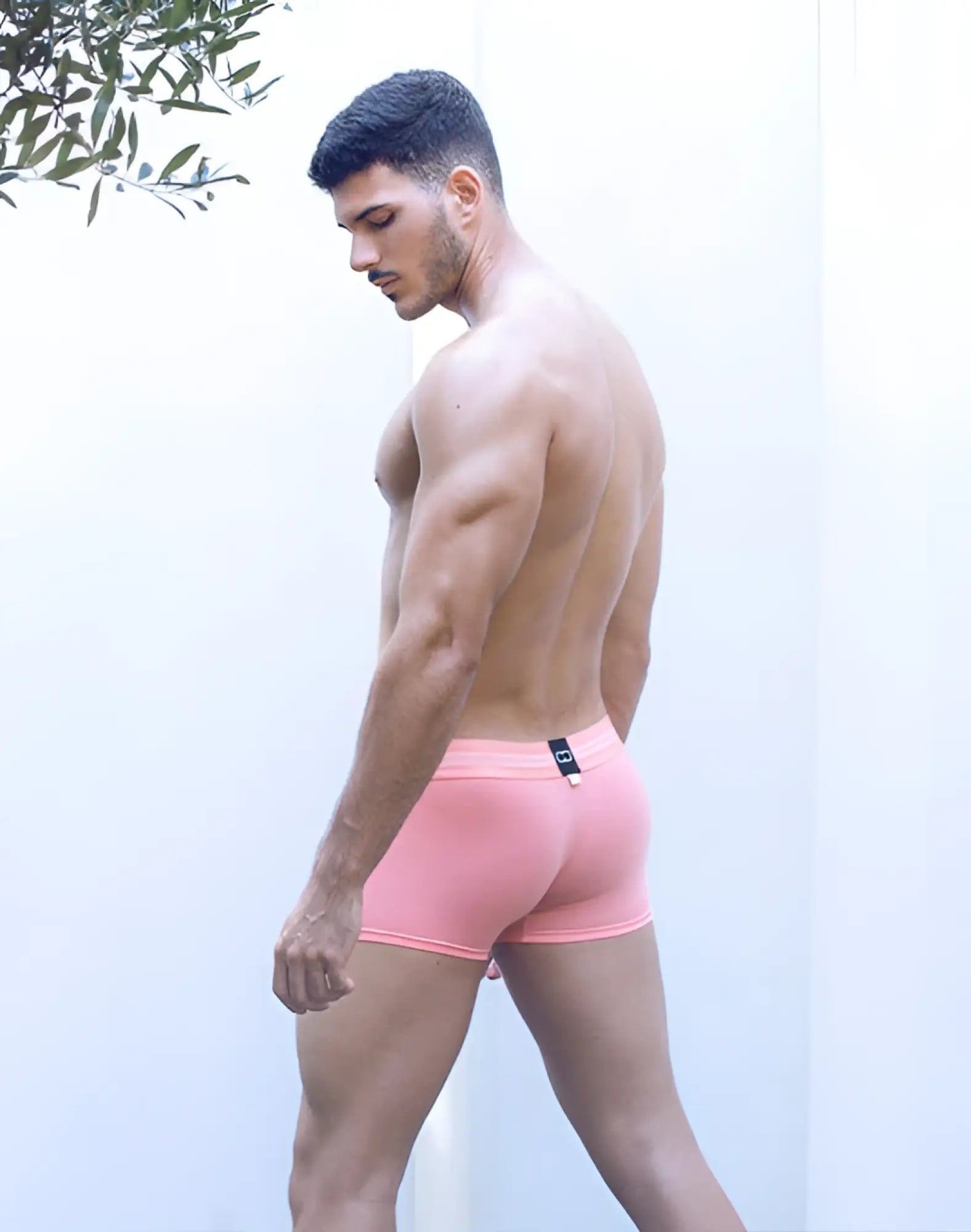 2eros u30 athena trunks underwear in pink with a black logo tag at the waistband designed for athletic use