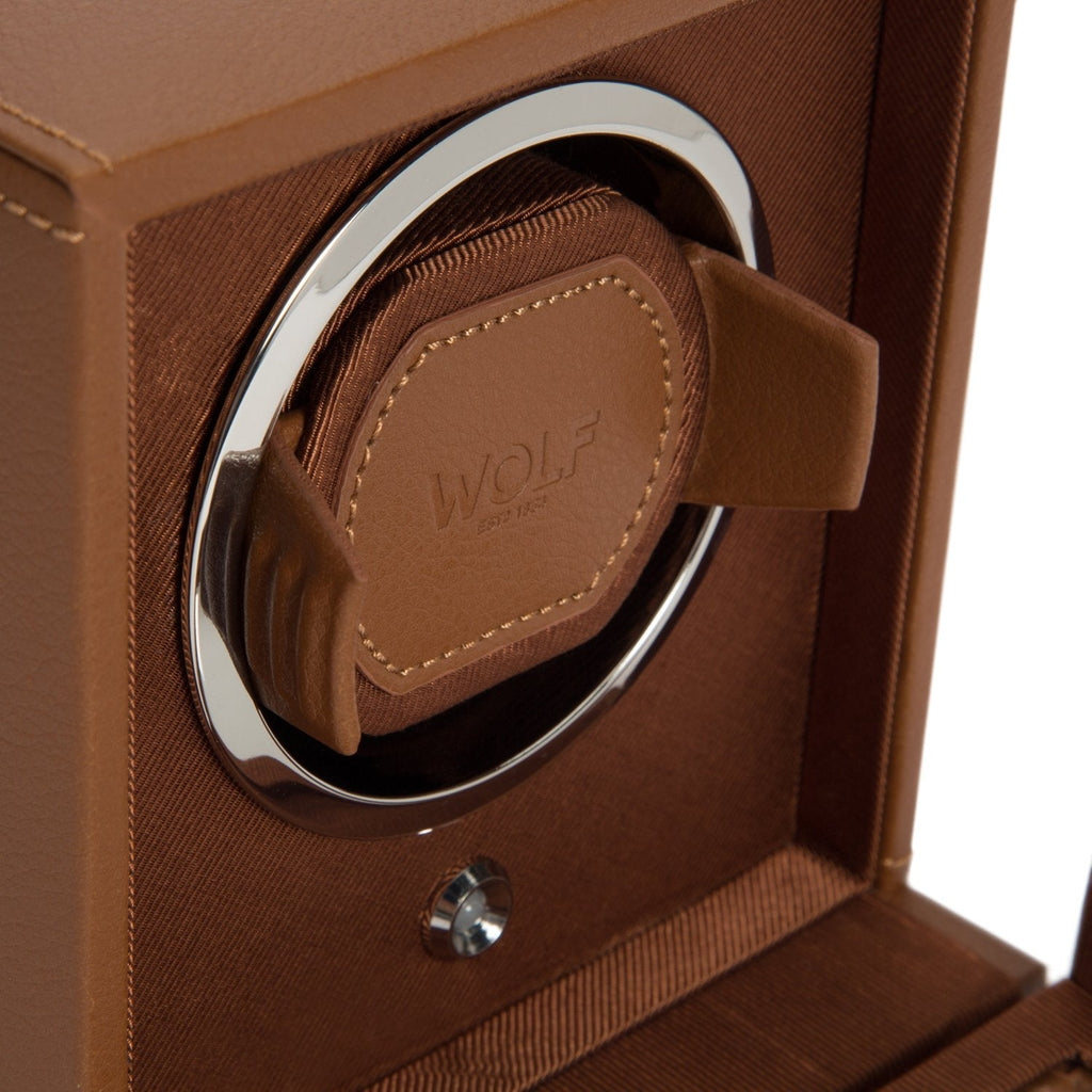 Wolf Cub Winder with Cover Cognac / Light Brown