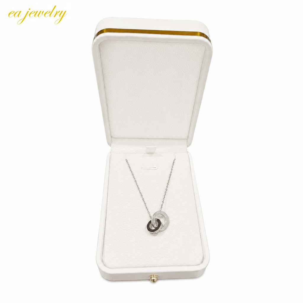 Roman Circle Necklace - Silver
