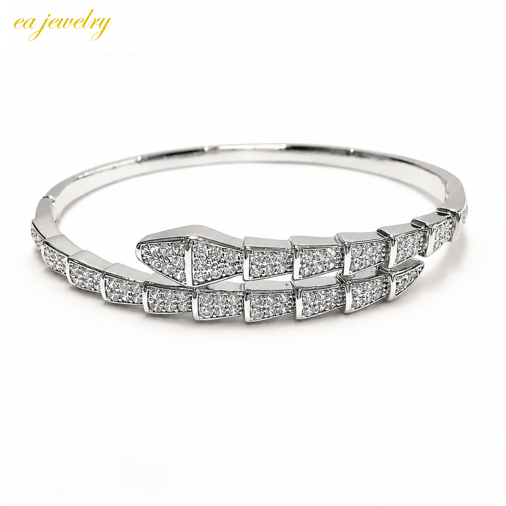 Serpentine Bangle – Silver
