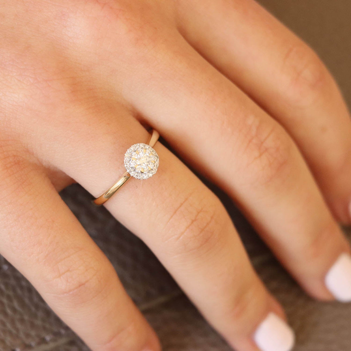 9ct Diamond Dress Ring