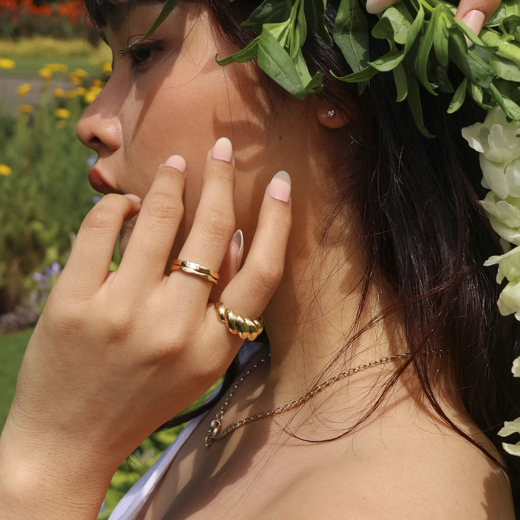Lune Ring | 9ct Solid Gold