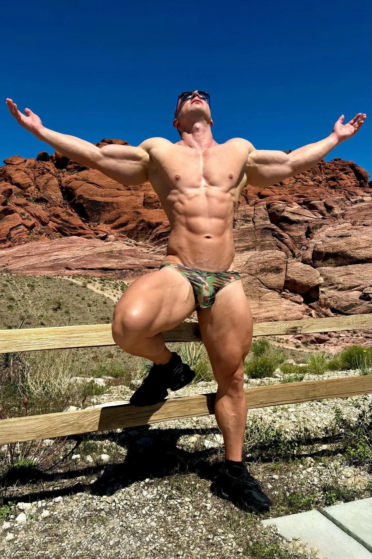 JJ Malibu Men's Slimmer Bulge Briefs - Camo