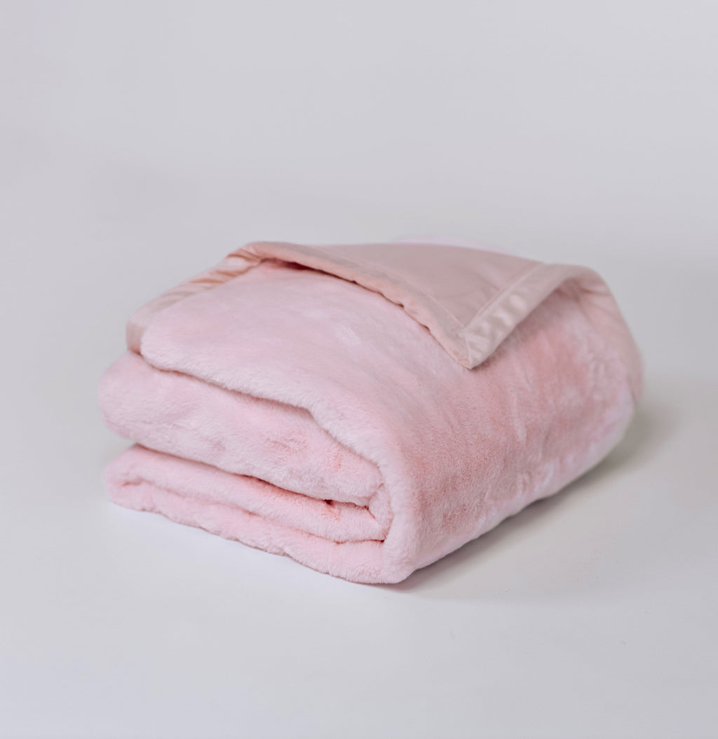 Cloud Plush Fur Throw Blanket - Soft Pink