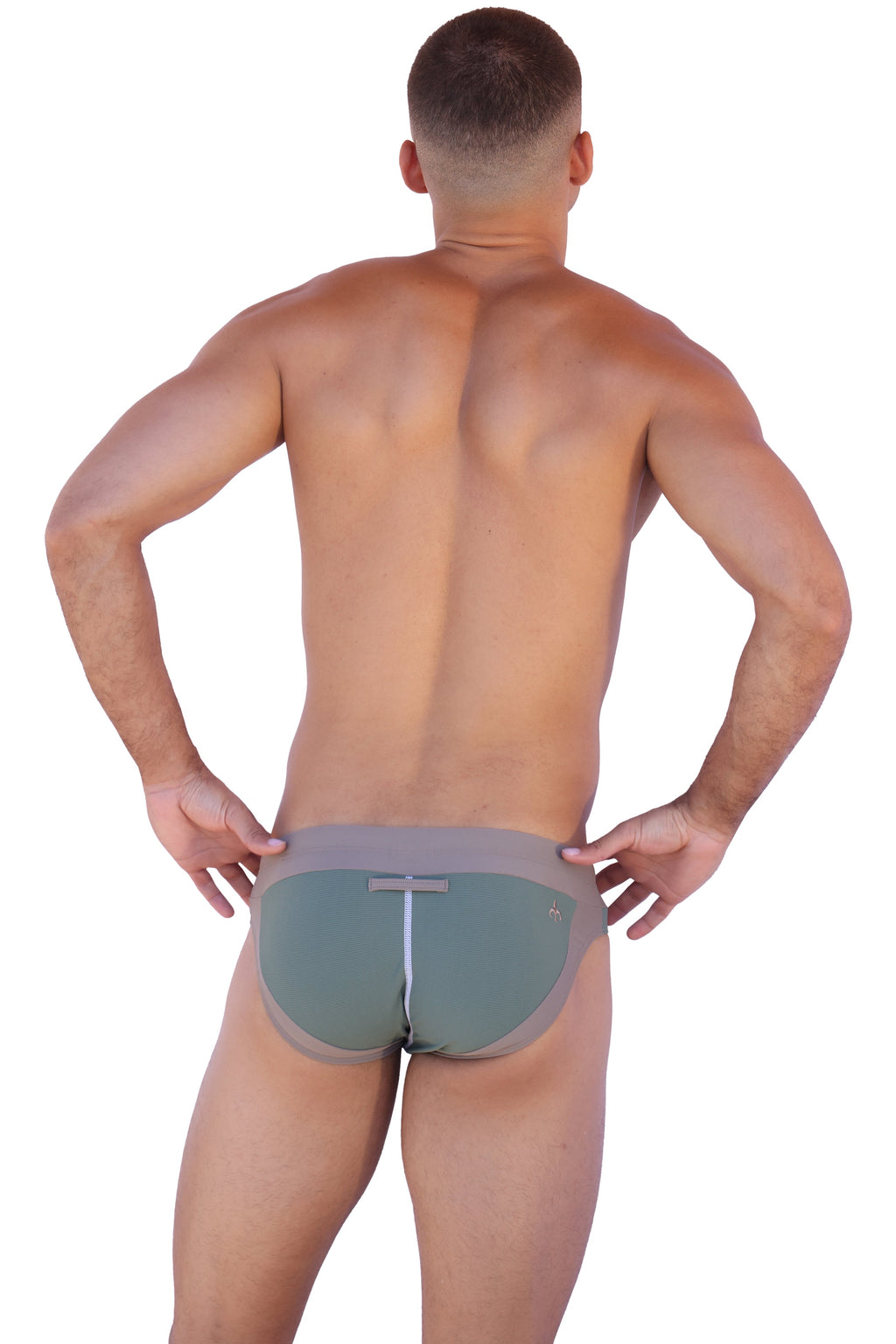 Marcuse Men's Kanok