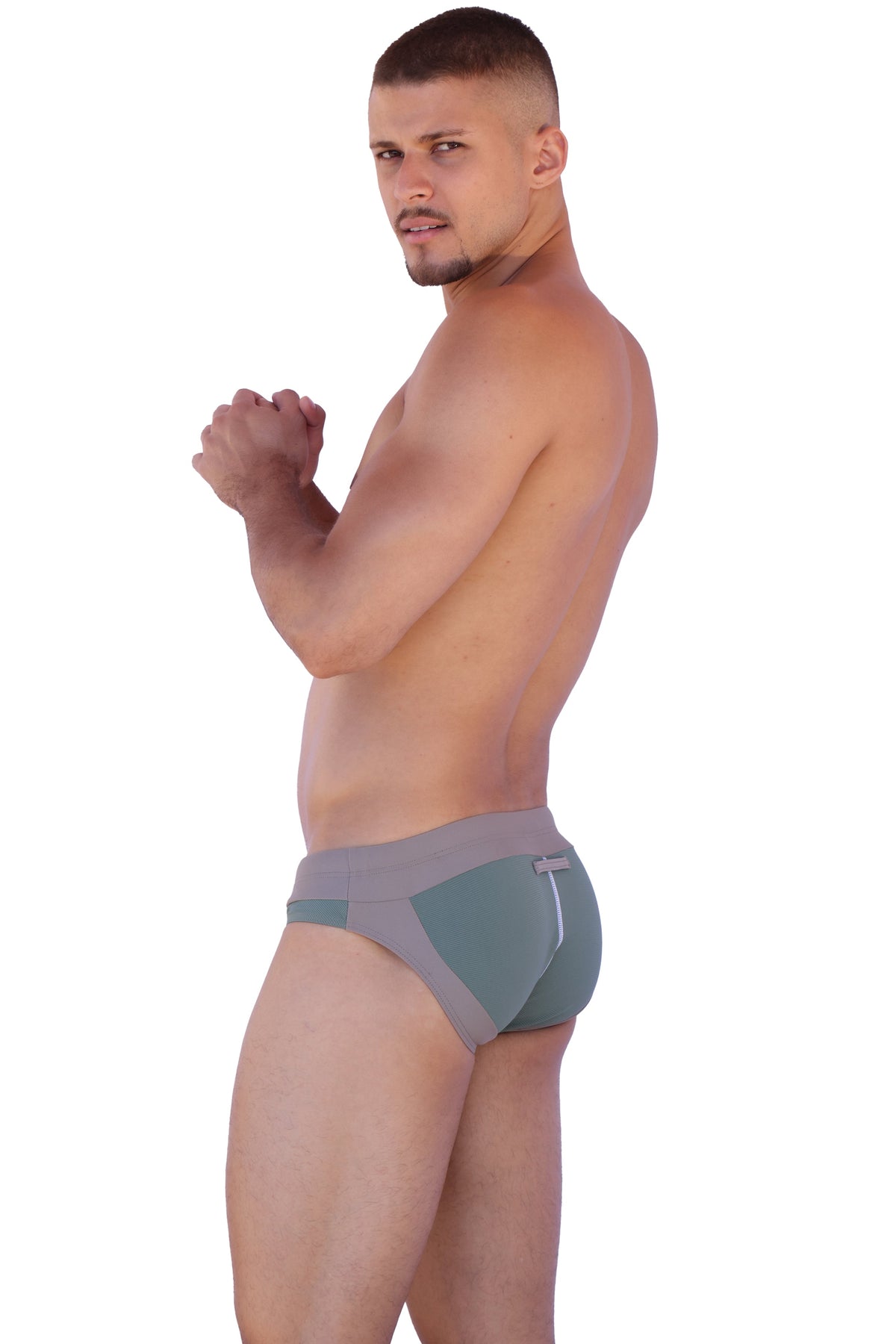 Marcuse Men's Kanok