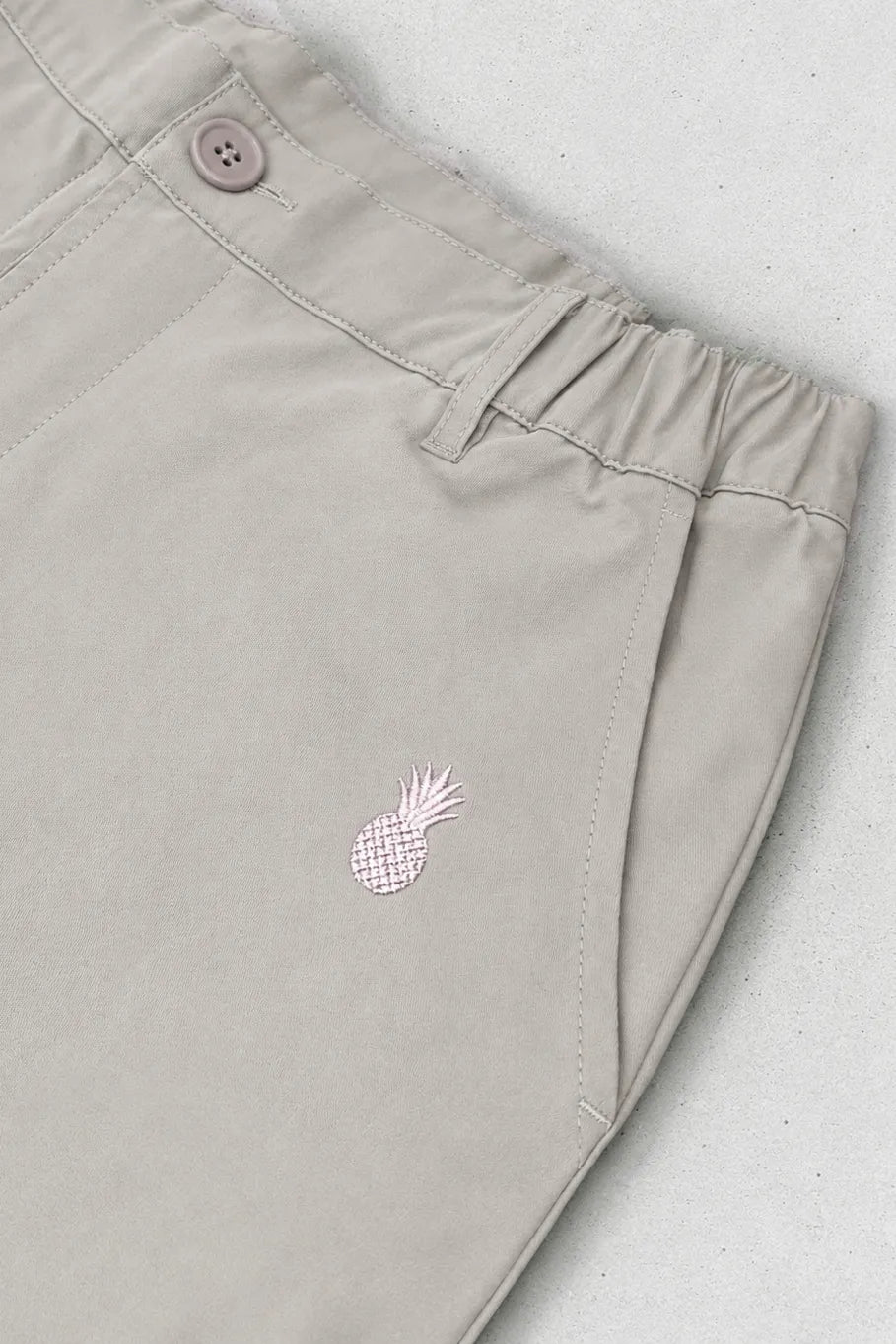 JJ Malibu Men's Muscle-fit Men's 2.5'' Stretchy Chino Shorts - Beige