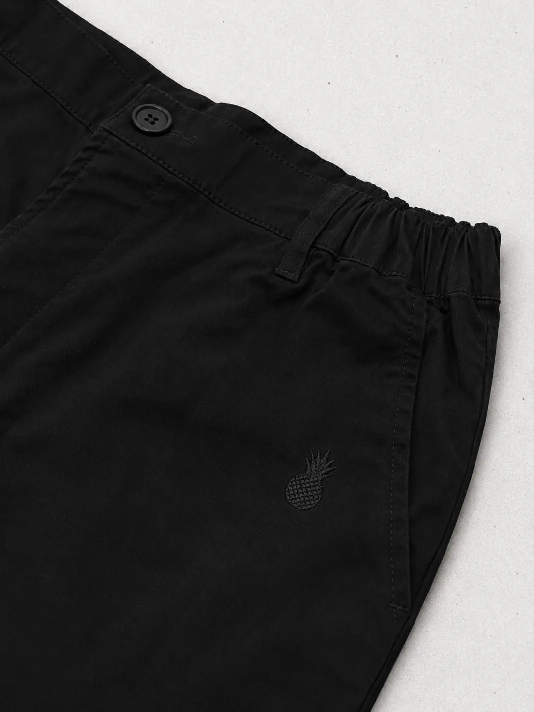 JJ Malibu Men's Muscle-fit Men's 2.5'' Stretchy Chino Shorts - Midnight Black