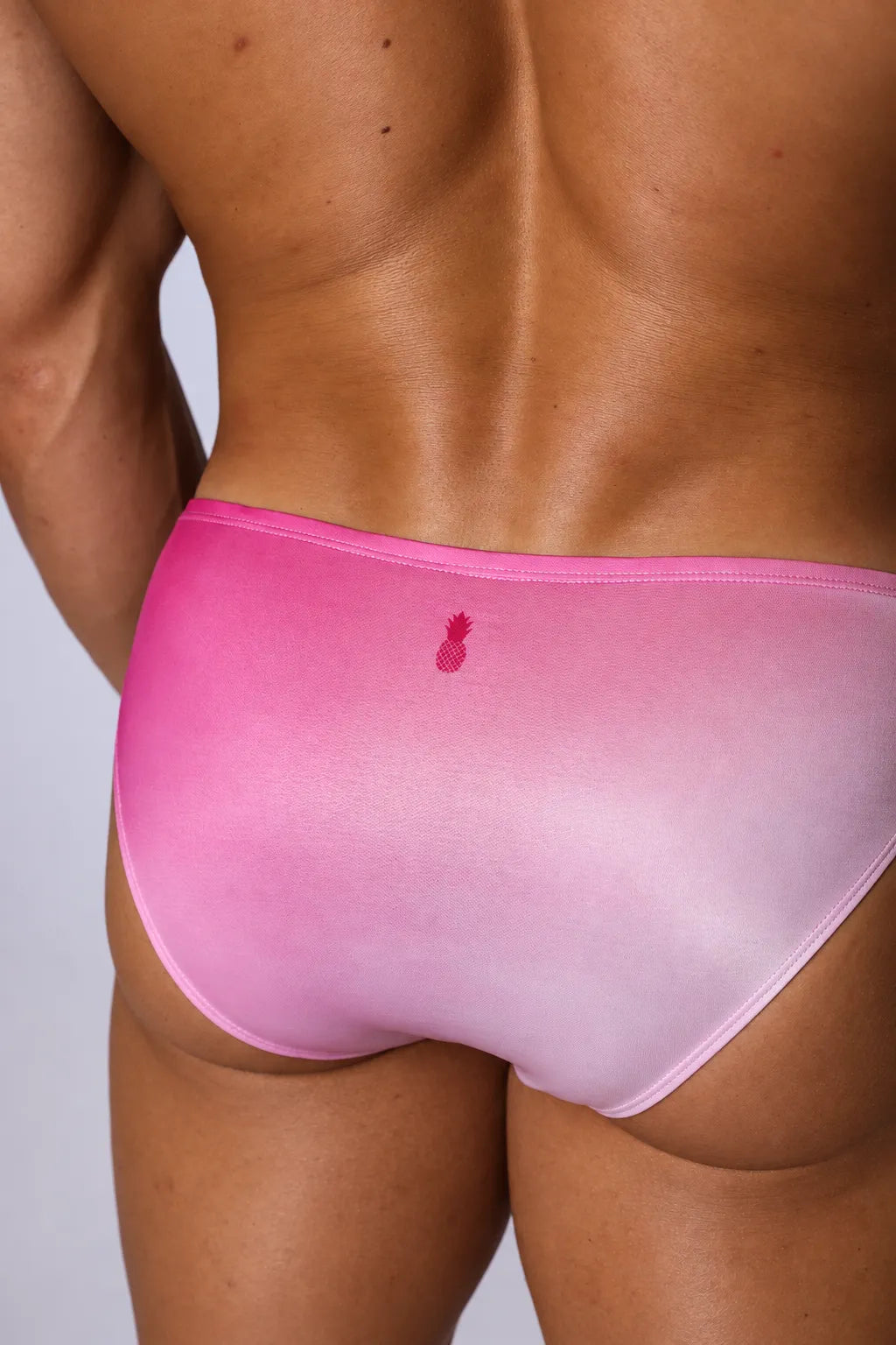 JJ Malibu Men's Slimmer Bulge Briefs - Pink Gradient