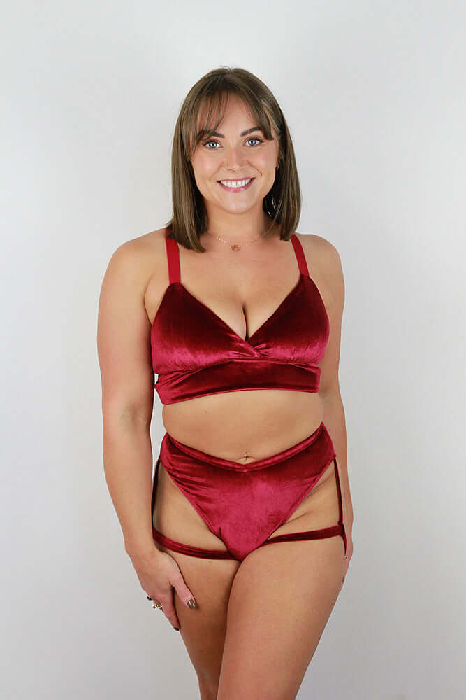 Verona Velvet Bikini Bra Berry