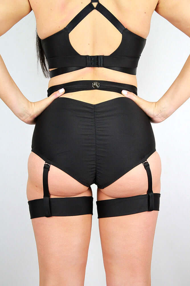 Yasmin High Waist Scrunch Bum Garter Shorts BLACK