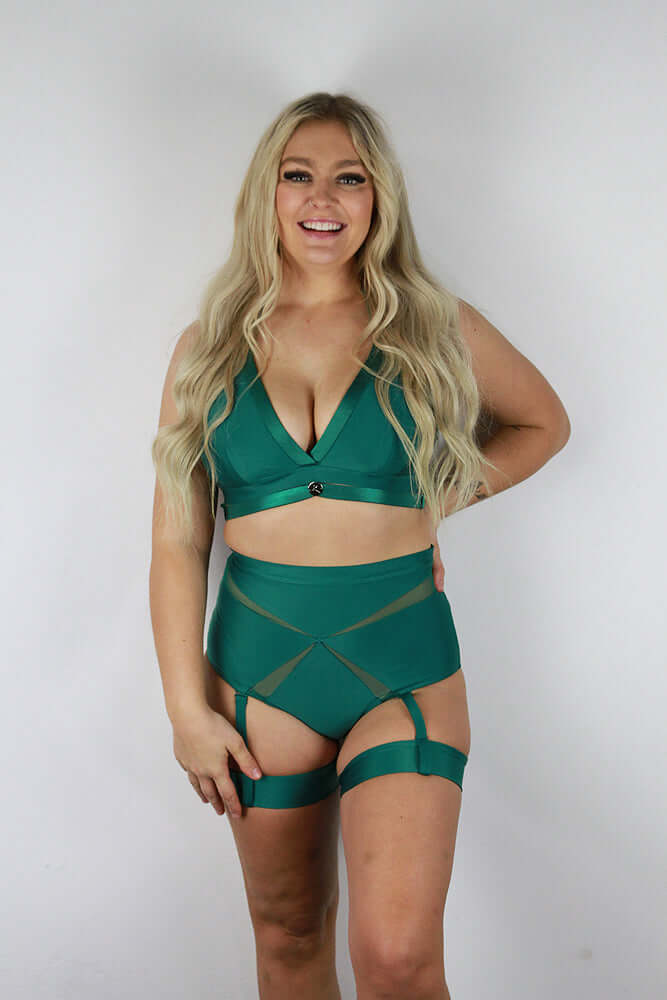 Yasmin High Waist Scrunch Bum Garter Shorts Forest Green