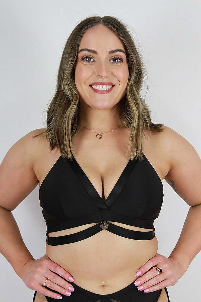 Yasmin Plunge Bralette BLACK
