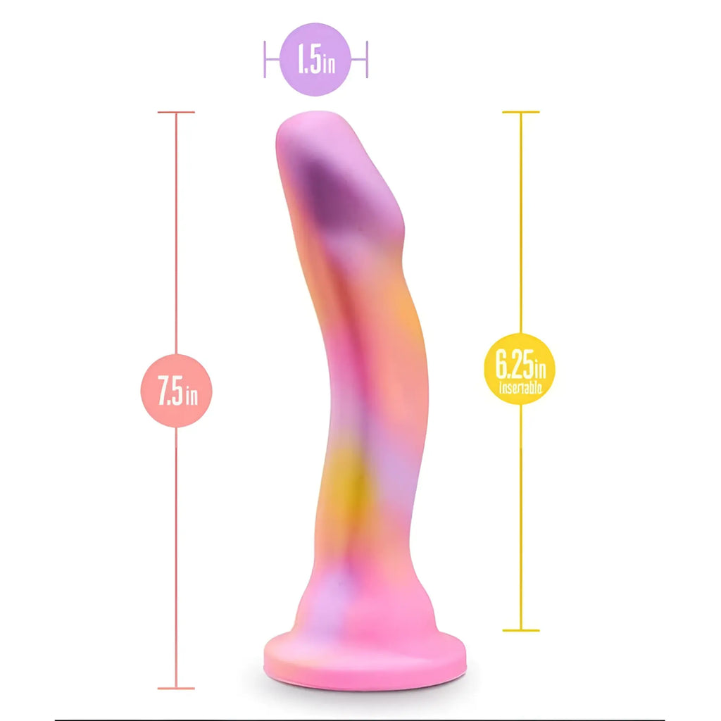 Avant Avant Suns Out pink silicone dildo with a gradient pink and purple curved tapered design