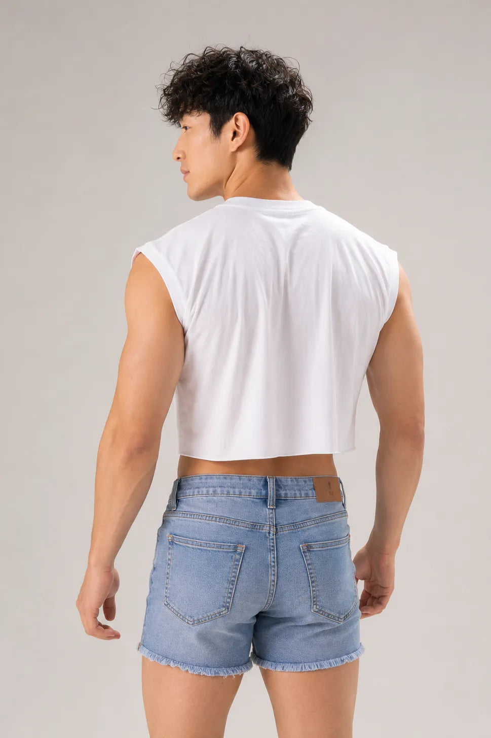 JJ Malibu Men's Escapism Muscle-Fit Crop Tank - Beef