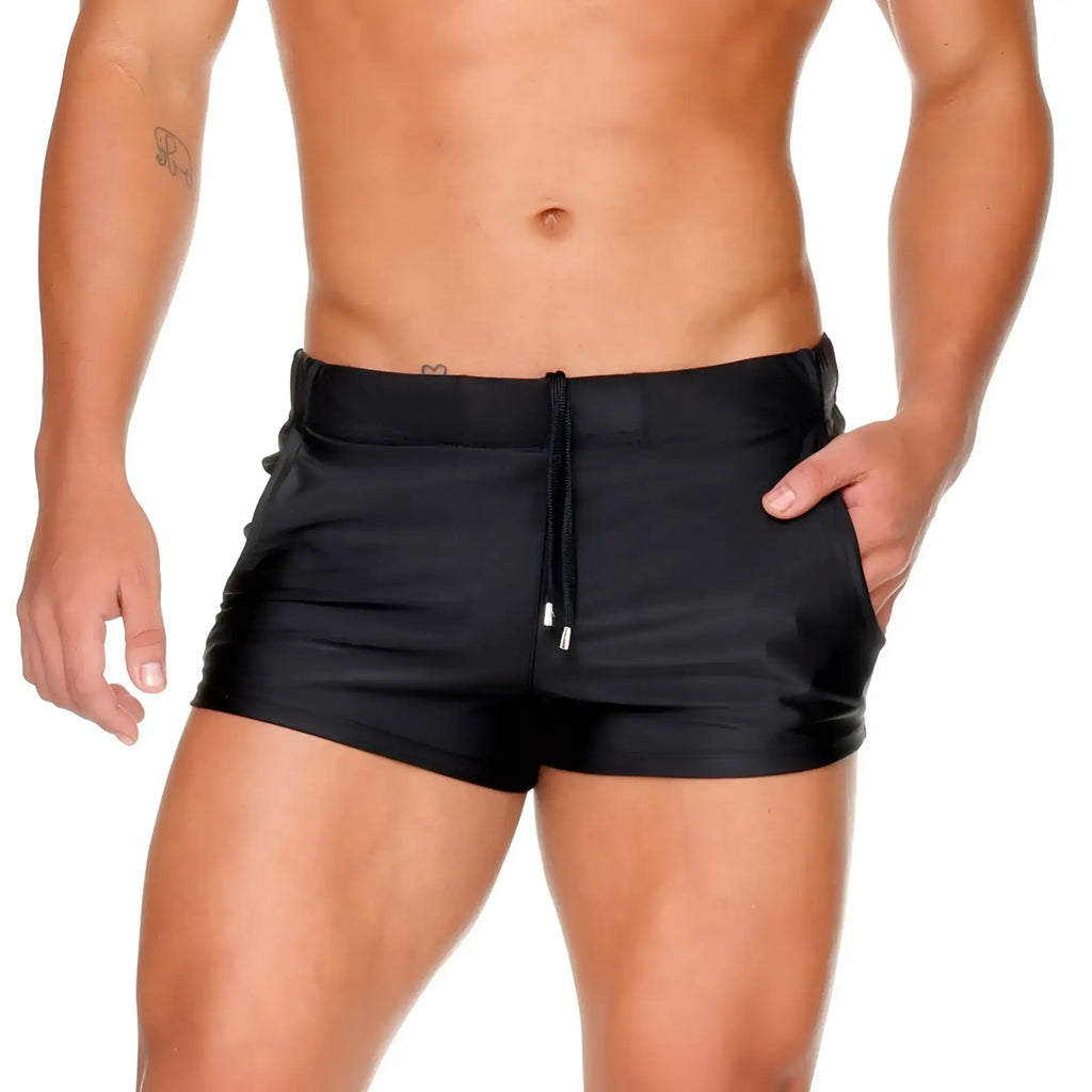 Black swim trunks with drawstring waistband and side pockets from Gigo Forever black beachwear