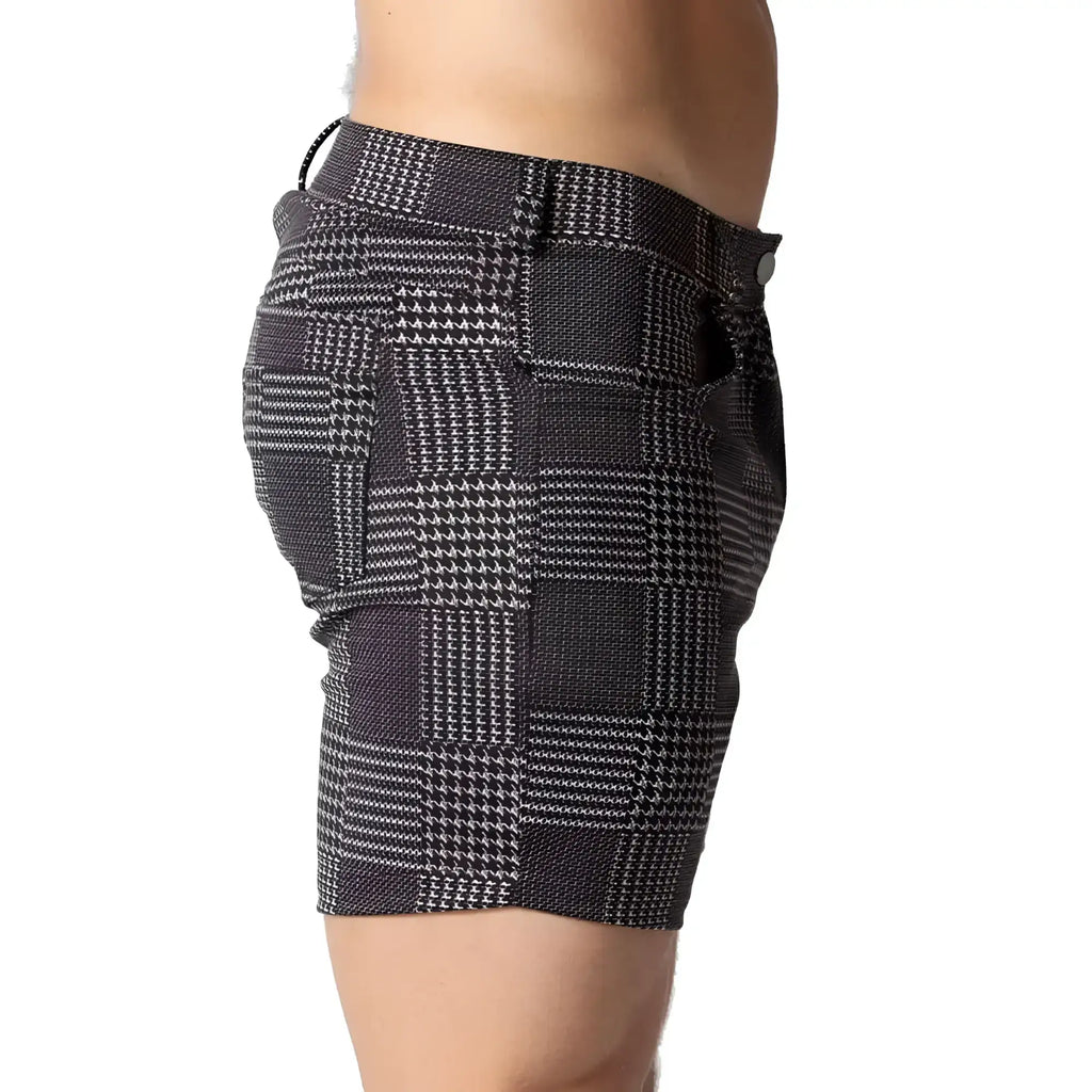 Gigo Mountain Black Short black and white houndstooth patterned shorts with textured fabric finish