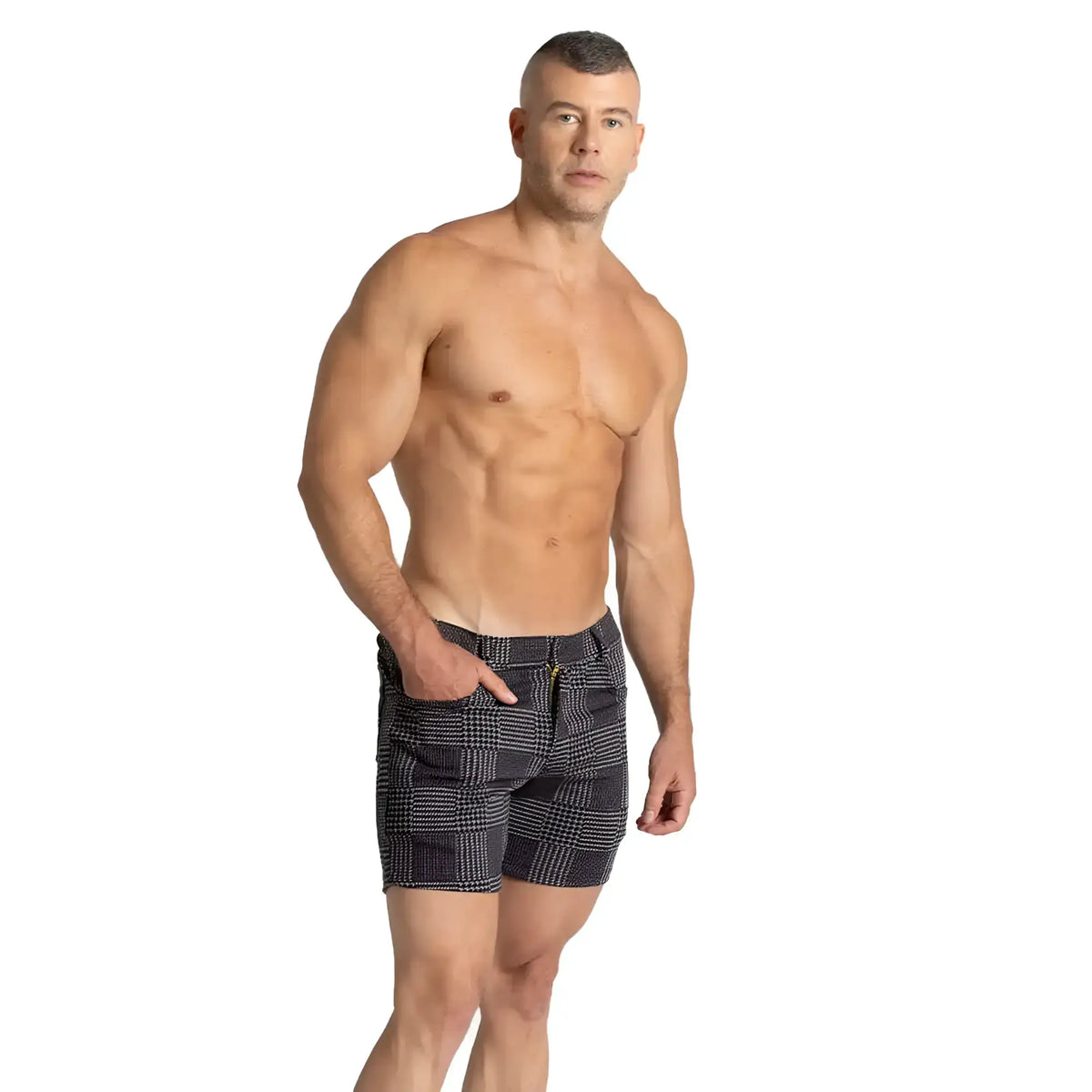 Black and white plaid tailored fit shorts gigo mountain black short ideal for casual wear