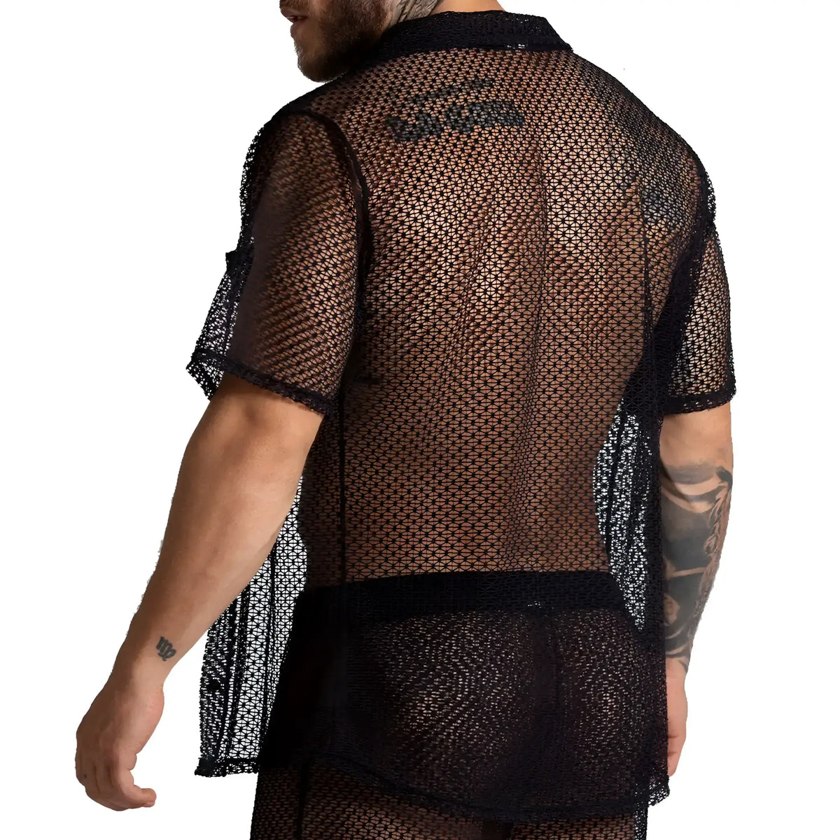 Black mesh gigo striking shirt with short sleeves and collar designed for breathability and style