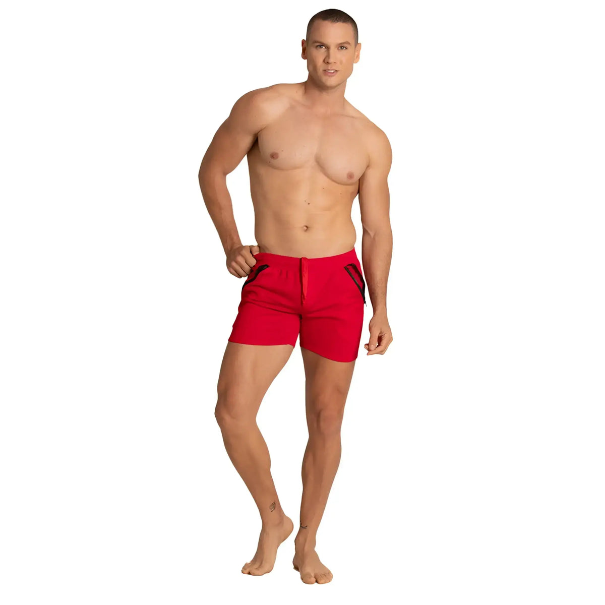 Gigo training red athletic shorts with black side panels and a matching red drawstring for sports and workouts