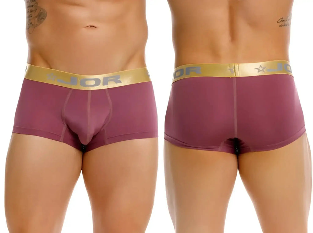 Front and back view of JOR 2326 Soho trunks in wine color.