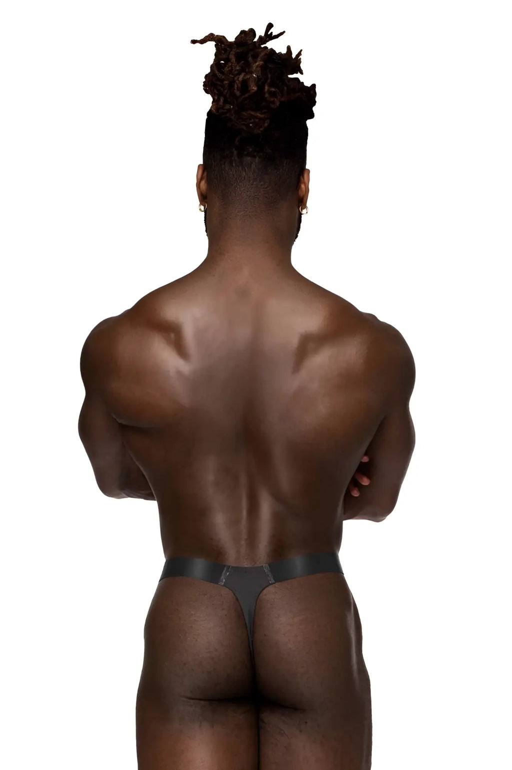 Black thong from male power 462-281 easy breezy thong sleeve in smooth fabric with subtle branded waistband