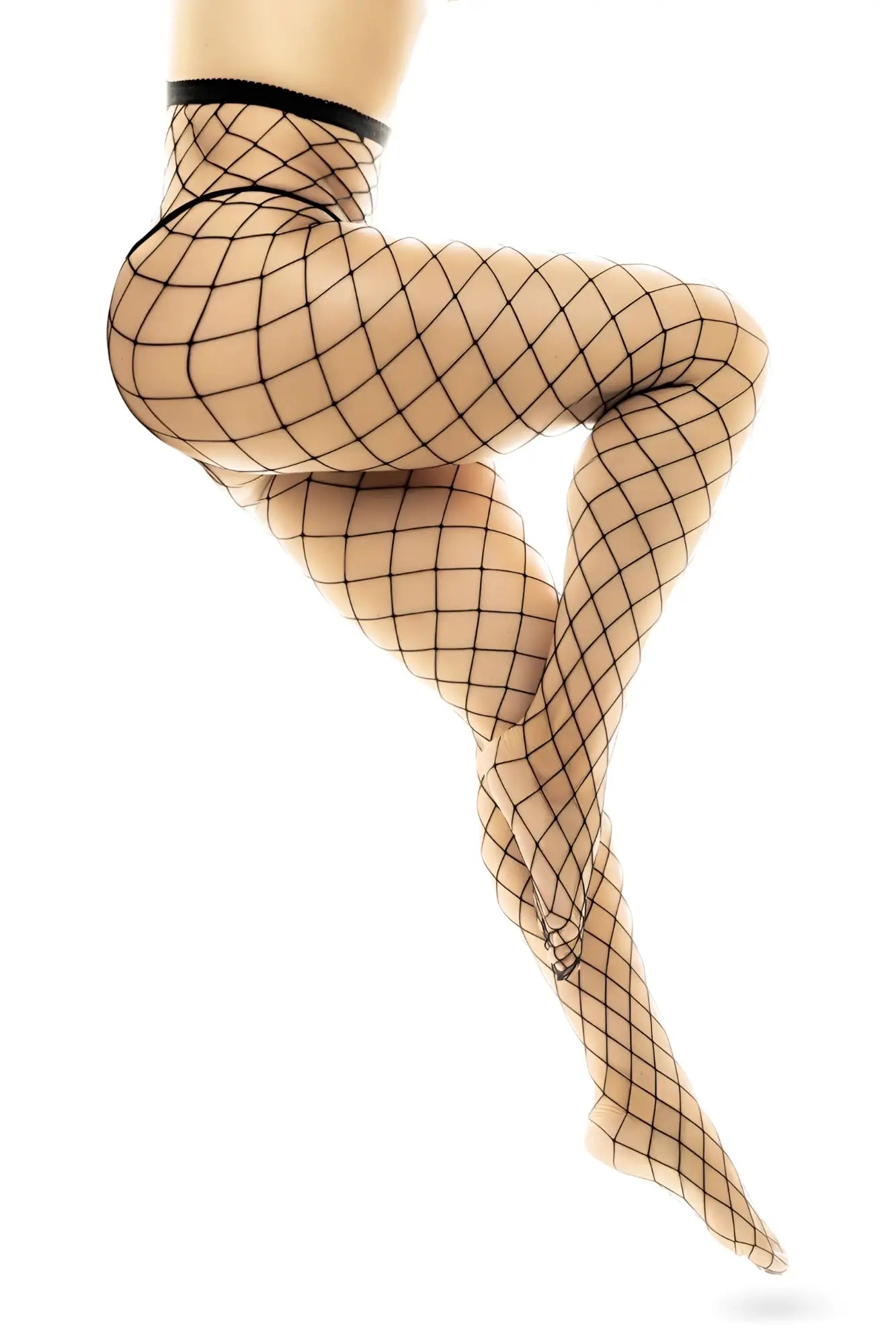 Black mapale 1106 fence net pantyhose with diamond-patterned fishnet and snug form-fitting design