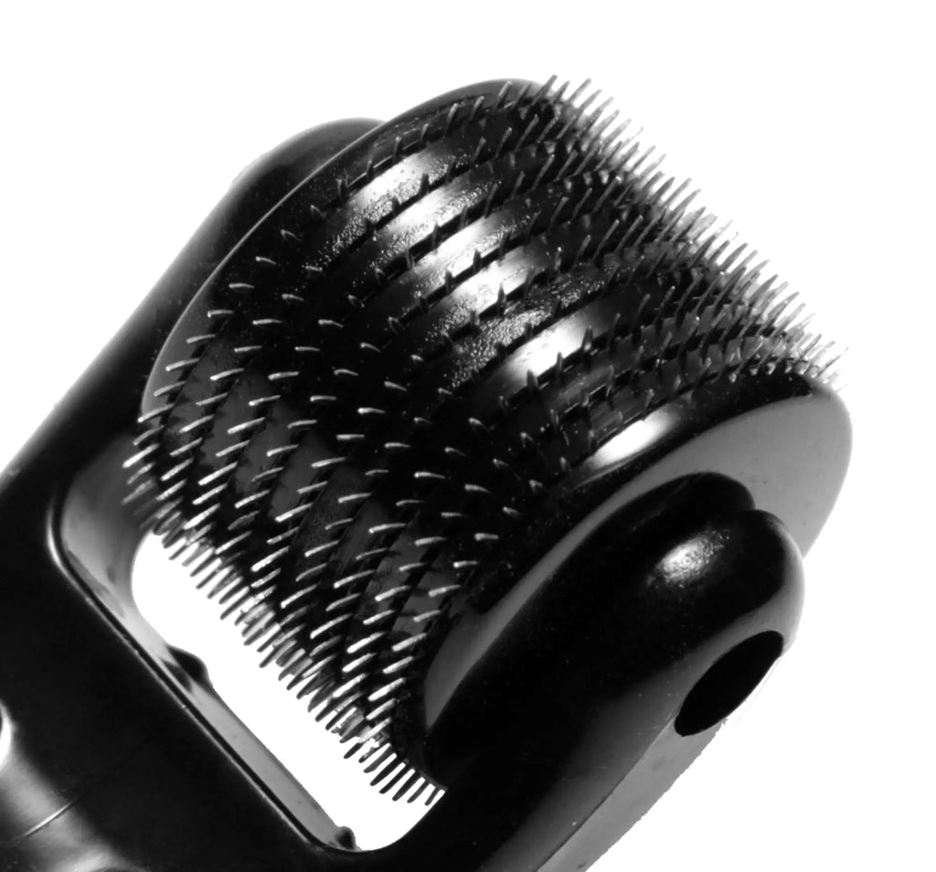 Black plastic derma roller master series prick 10 row spiked pinwheel with dense fine evenly spaced needles