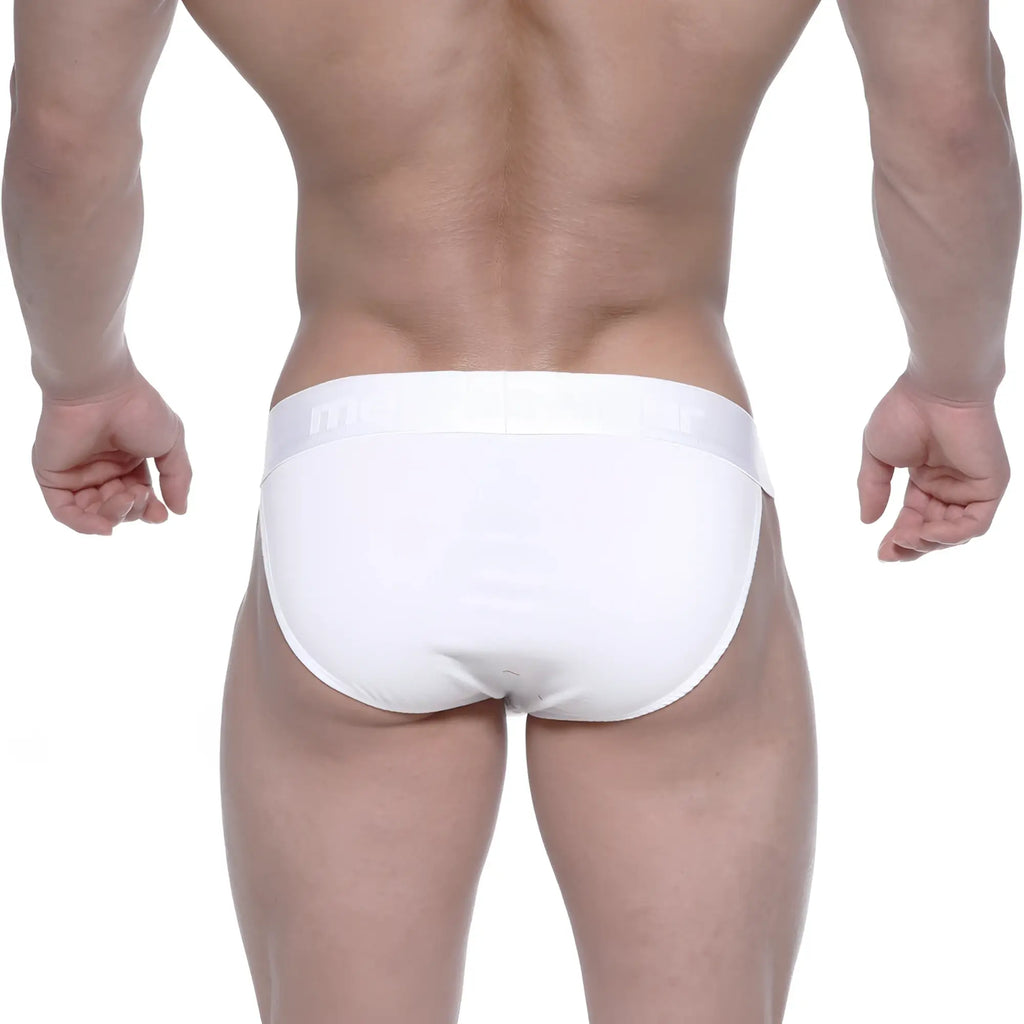 White briefs metroMalewear Asian bikini crystal 3004-02 with smooth form-fitting design and subtle logo on waistband