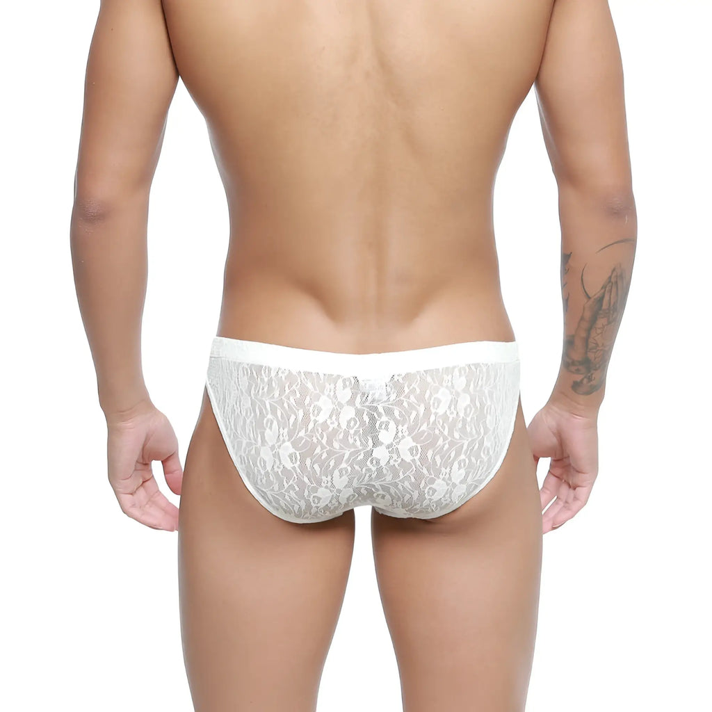 White lace briefs with a delicate floral pattern and solid white waistband metroMalewear bordado bikini ivory 5103 57