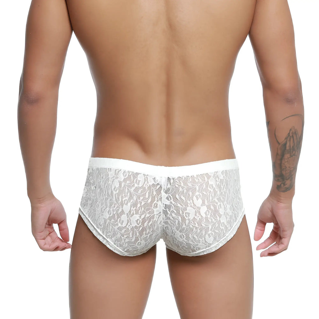 White lace men’s briefs with delicate floral pattern and elastic waistband metro malewear bordado trunk ivory 2125-57