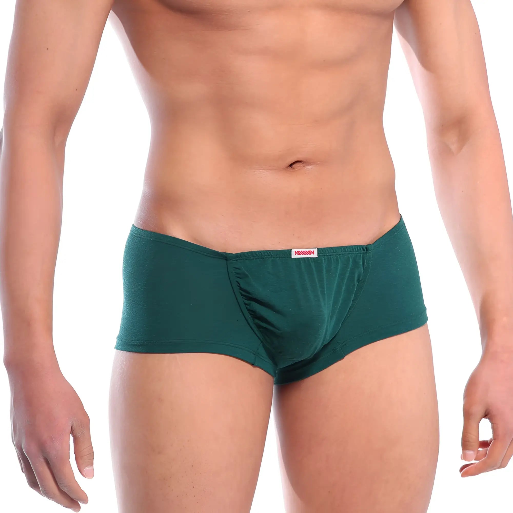 MetroMaleWear Bosillo short boxer in pine green with form-fitting textured fabric and small red brand tag at waistband