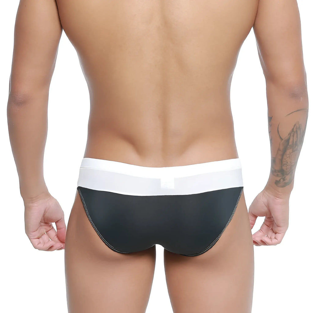 Metro male wear colina bikini white 5144-00 sleek black and white briefs with modern design in front view