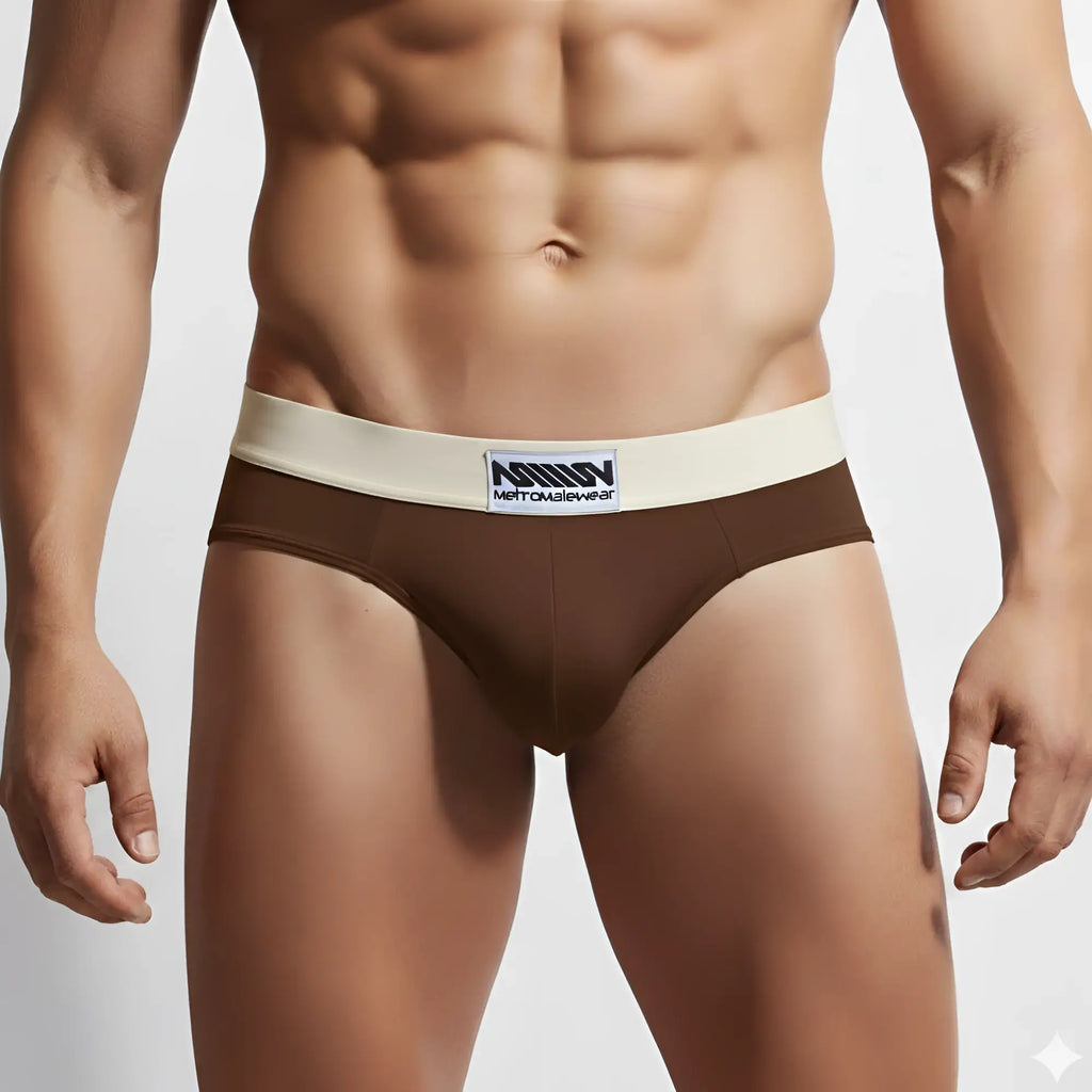Brown metro malewear deportivo brief espresso 5203-f23 with cream-colored mettoms wear logo waistband