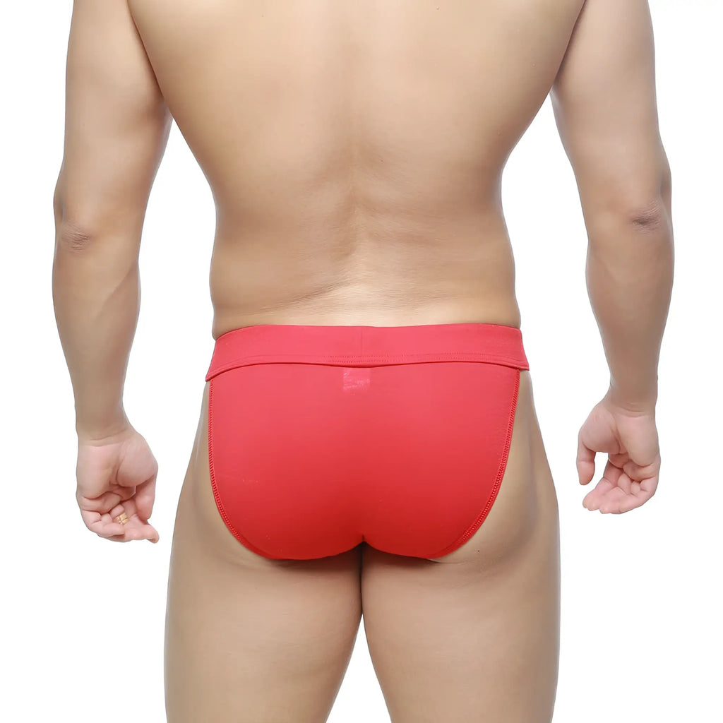 MetroMaleWear Deseo bikini red men’s briefs with snug fit and elastic waistband for comfortable everyday wear