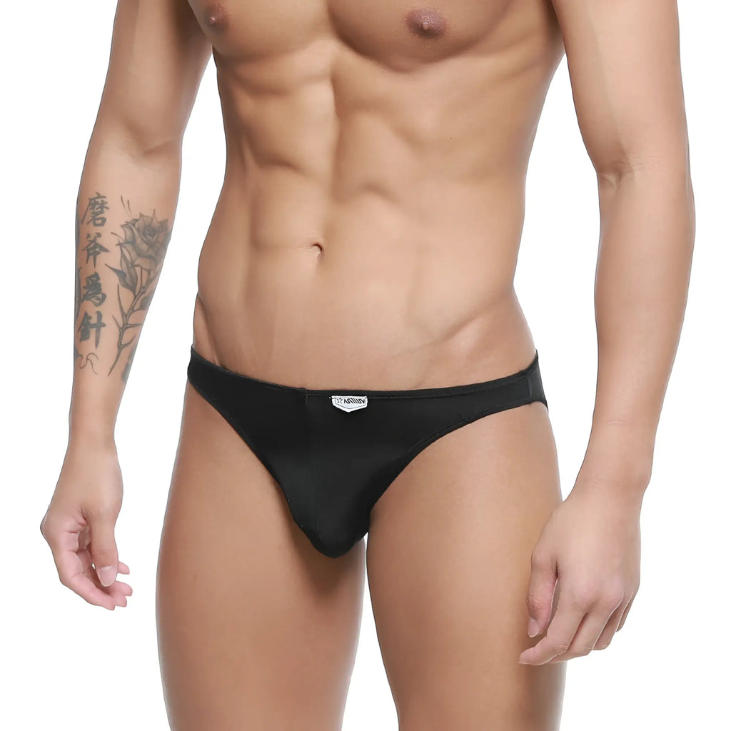 Black sleek form-fitting metroMalewear fits bikini briefs with subtle brand tag on waistband model 6603-20 front view