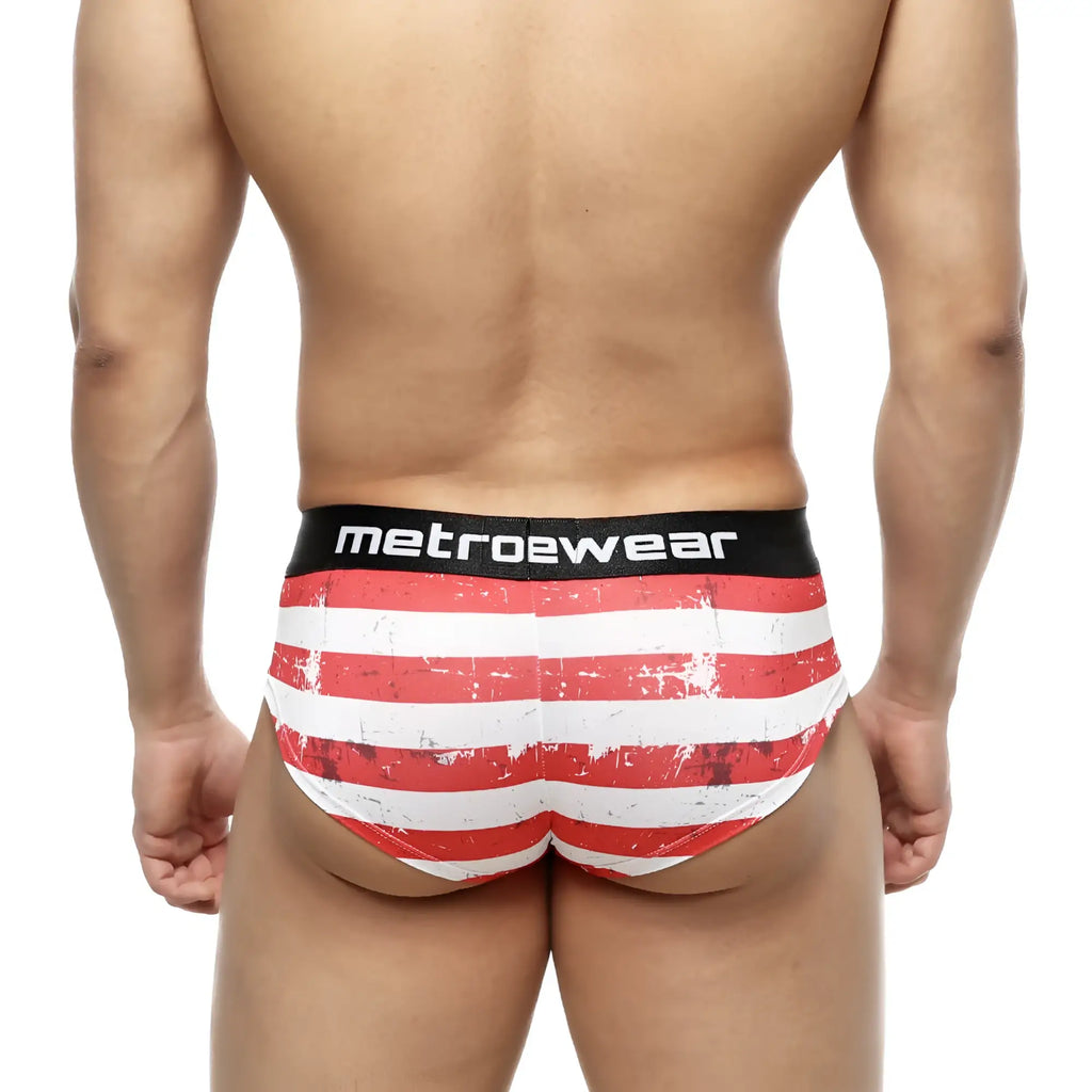 Red and white striped men’s briefs with distressed design and metroewear branded black waistband metroMalewear mini cheek boxer batalla 2025-92