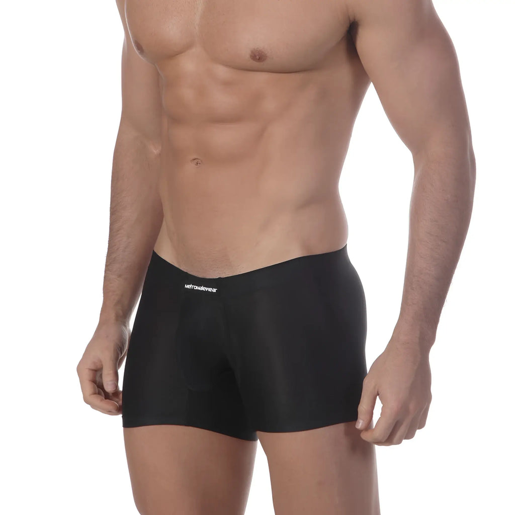 Black men’s briefs with smooth form-fitting fabric and metrosleeve waistband black metro male wear minimo boxer 2033-20