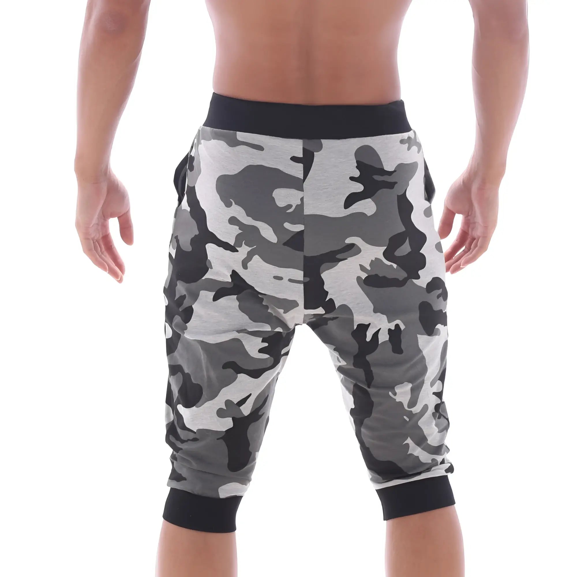 Metro malewear scandinavia gym shorts camo grey 4711-62 black gray white camouflage capri joggers with elastic waistband and cuffs