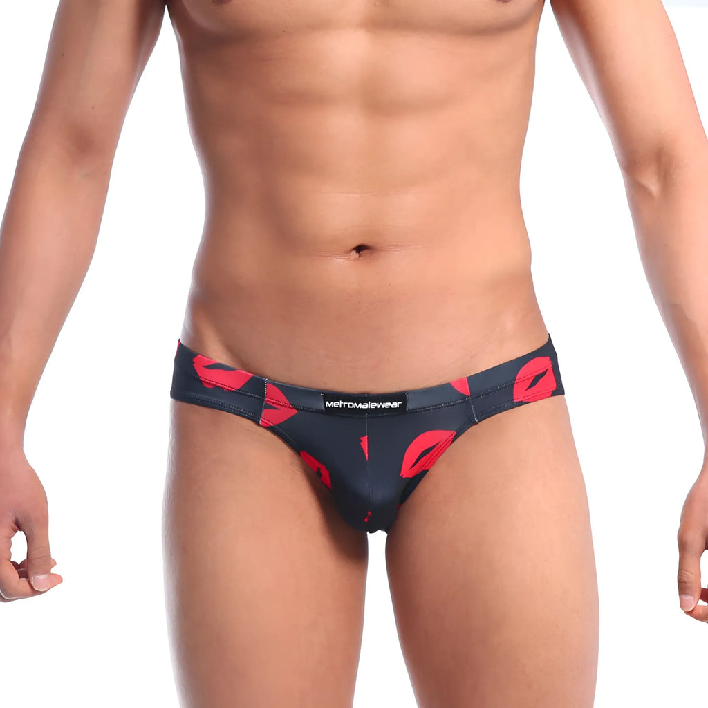 MetroMaleWear Vasco hip brief in black featuring bold red lipstick print and branded label for stylish comfort
