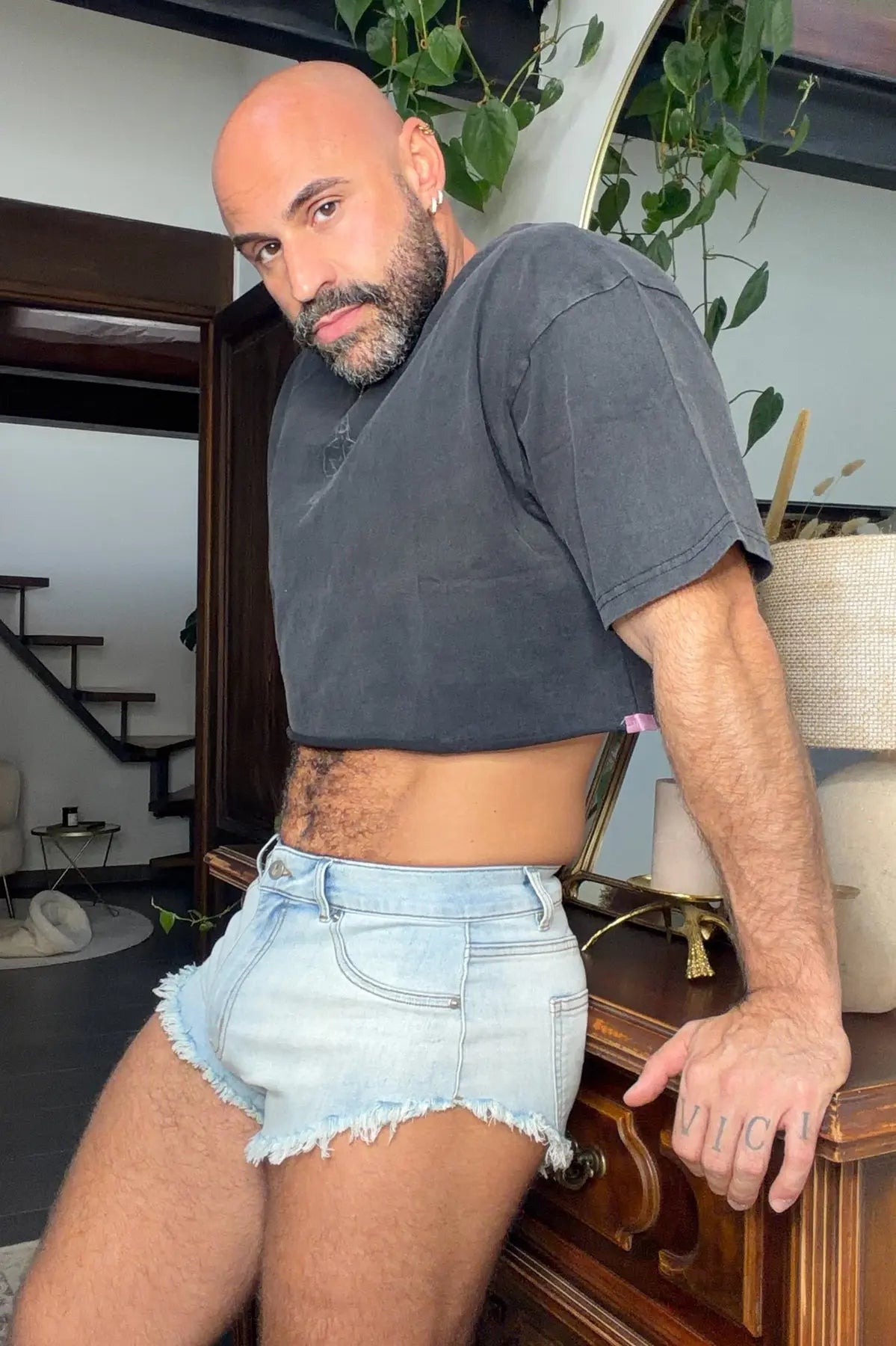 JJ Malibu Men's Vintage-Washed Drop-Shoulder Crop Tee - Beefcake
