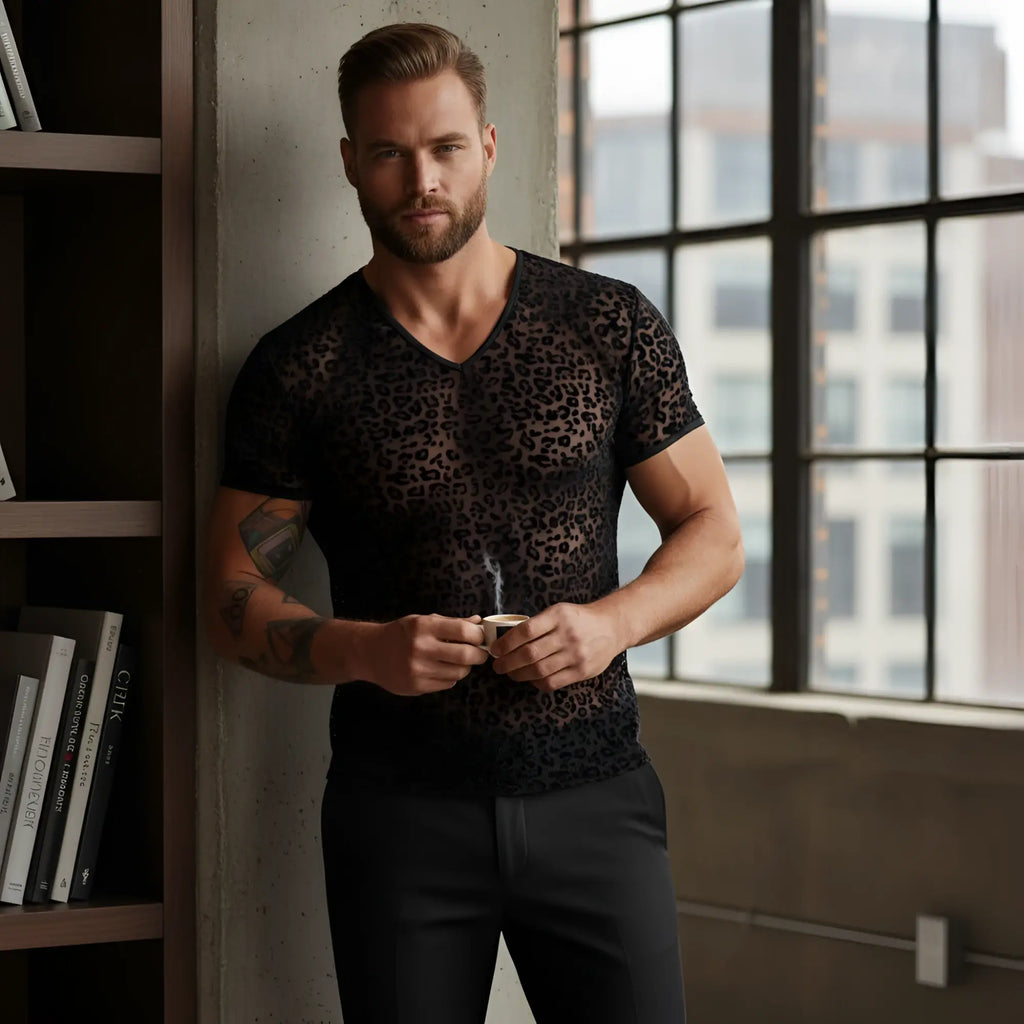 Black leopard-print mesh v-neck t-shirt with short sleeves in size xl for stylish casual wear
