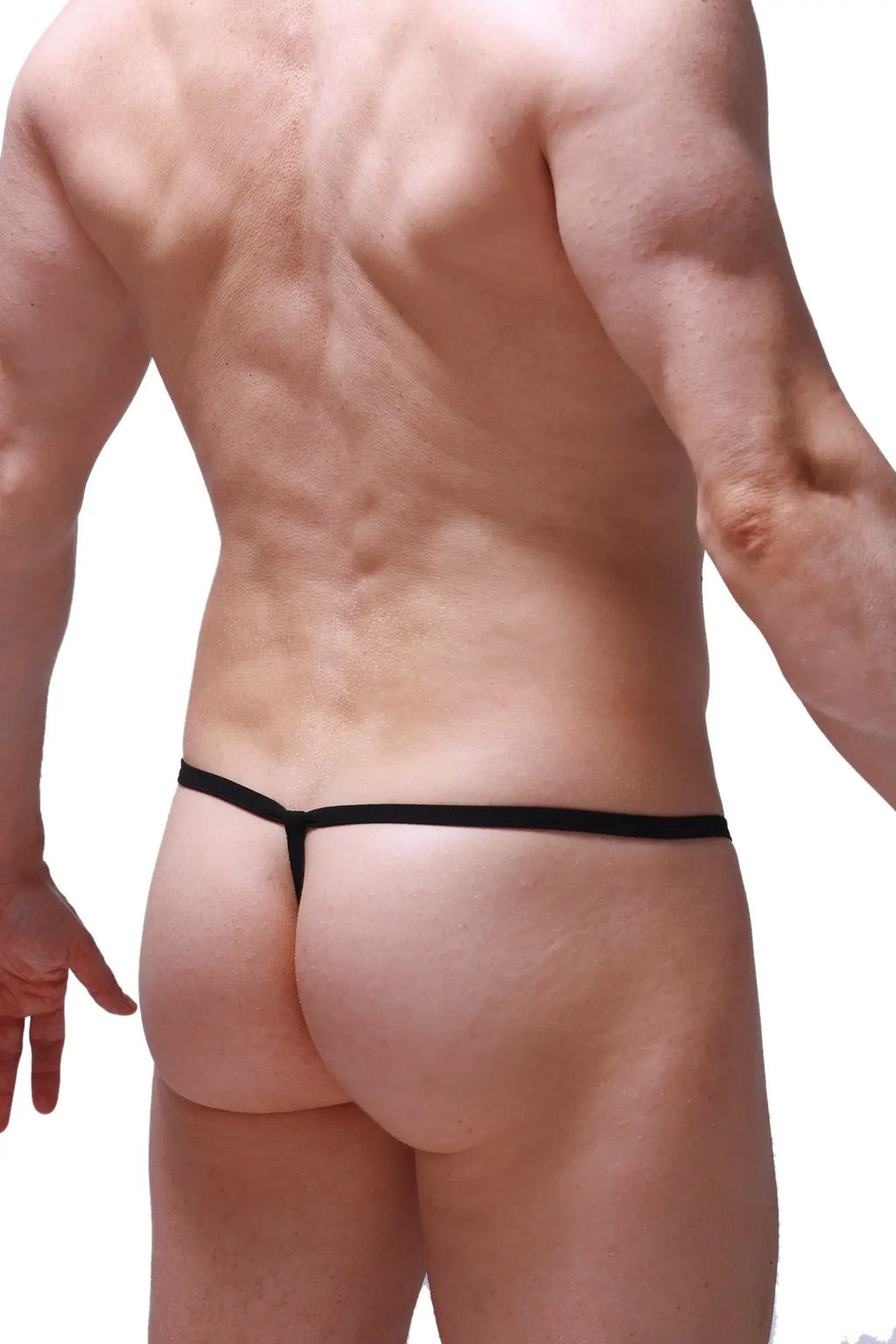 Black petitq g-string chely tropical with a thin seamless design shown from the back side