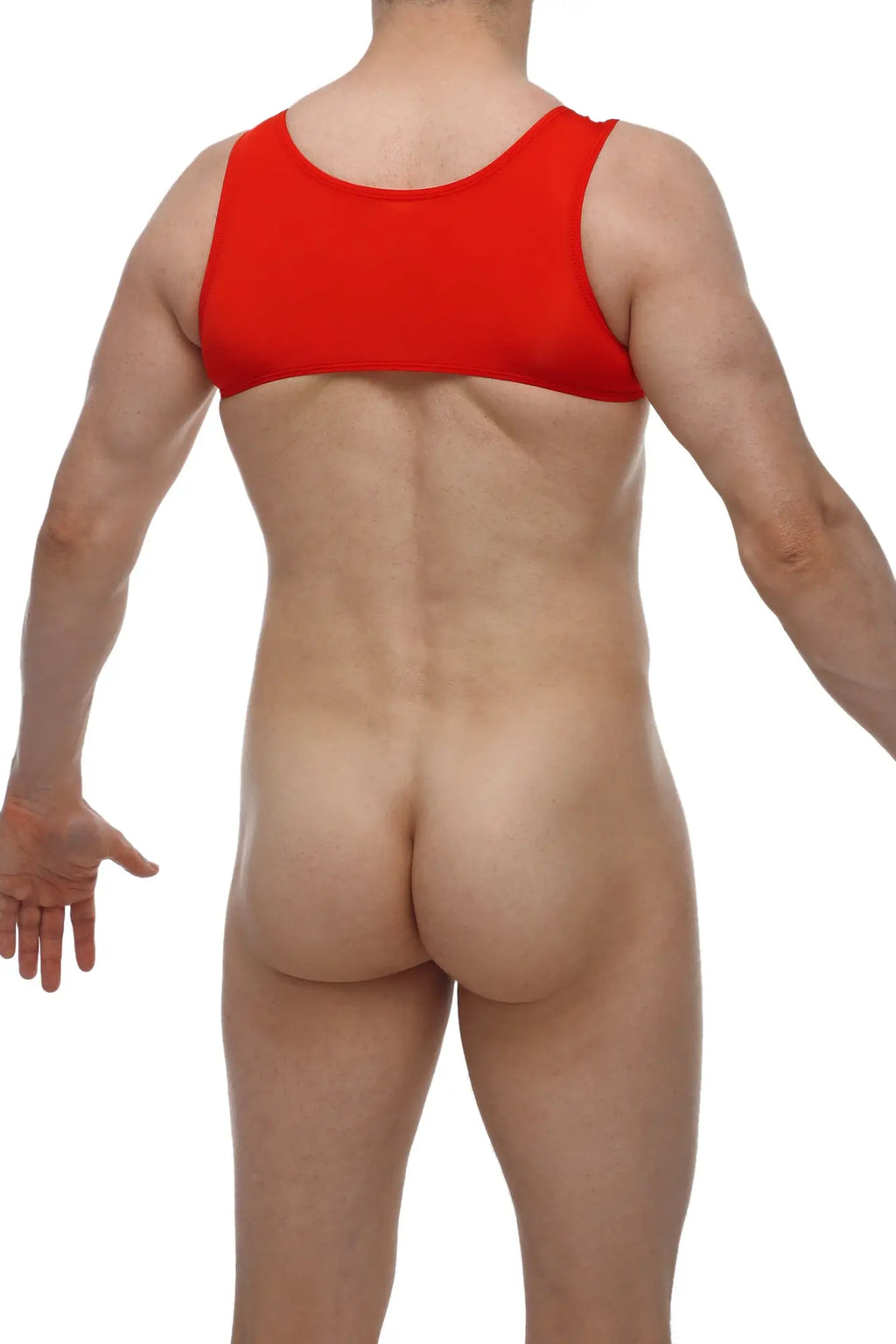 Red sleeveless top petitq harness armix with rounded neckline and fitted design for stylish casual wear