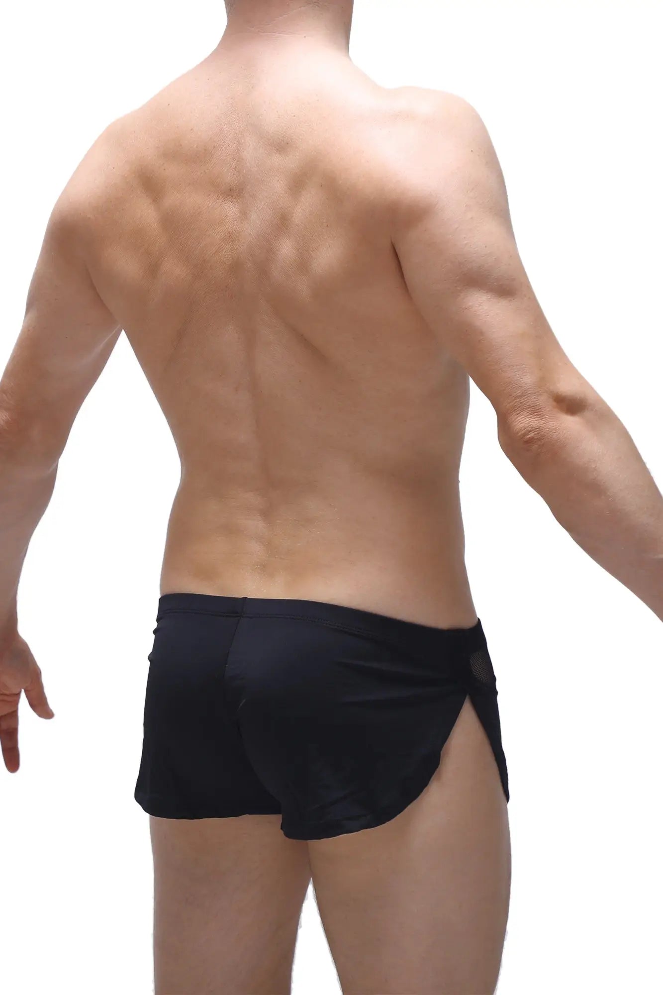 Petitq short lounge black sleek black athletic shorts with form-fitting design and side slits for active wear