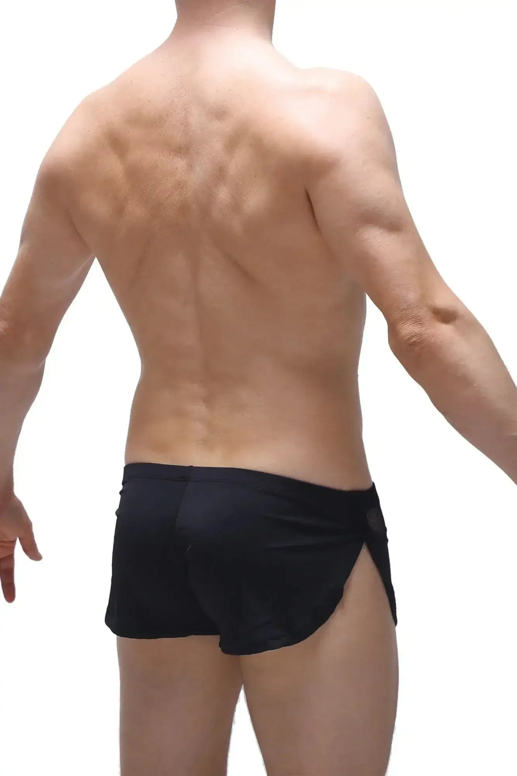 Petitq short lounge black sleek black athletic shorts with form-fitting design and side slits for active wear