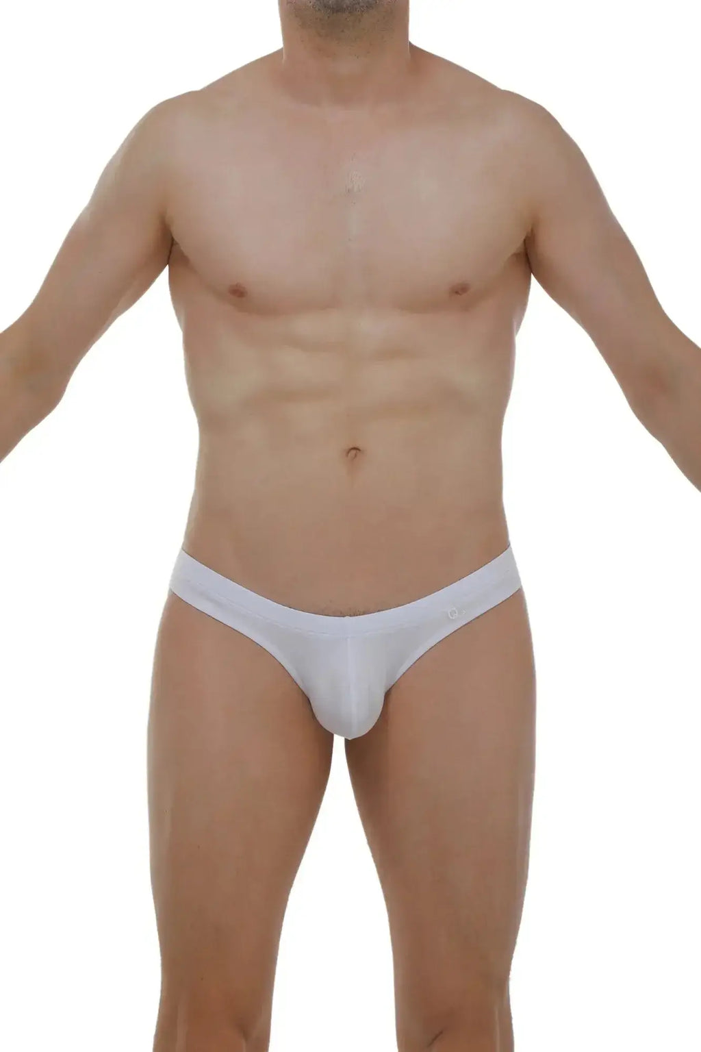 White form-fitting men’s briefs made of pensal modal fabric with a smooth seamless design by petitq