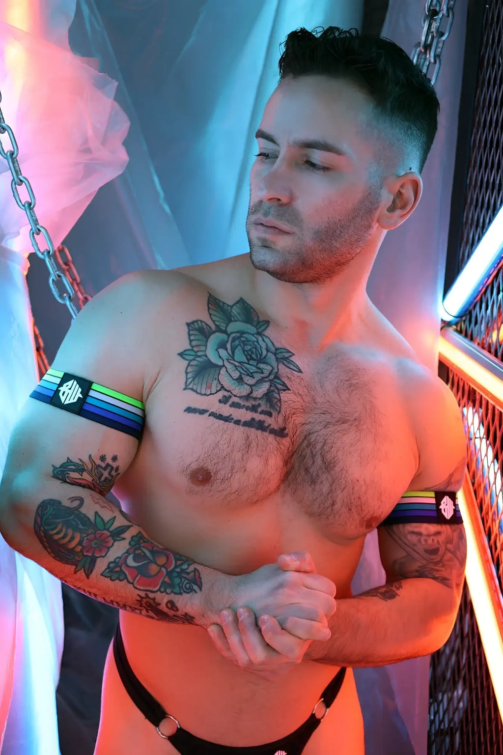 Black retro remix armband with rainbow stripe and logo made of comfortable elastic material for sports use